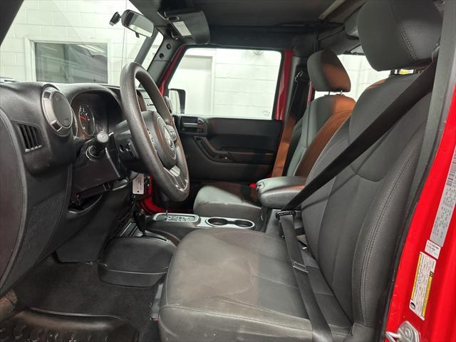 Photo of 2016 Firecracker Red Clearcoat Jeep Wrangler Unlimited