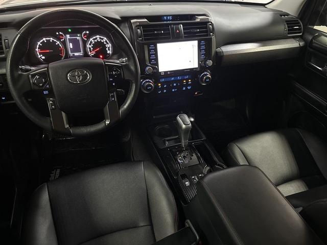 Photo of 2020 Midnight Black Metallic Toyota 4Runner