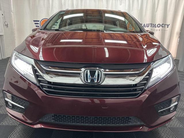 Photo of 2020 Deep Scarlet Pearl Honda Odyssey