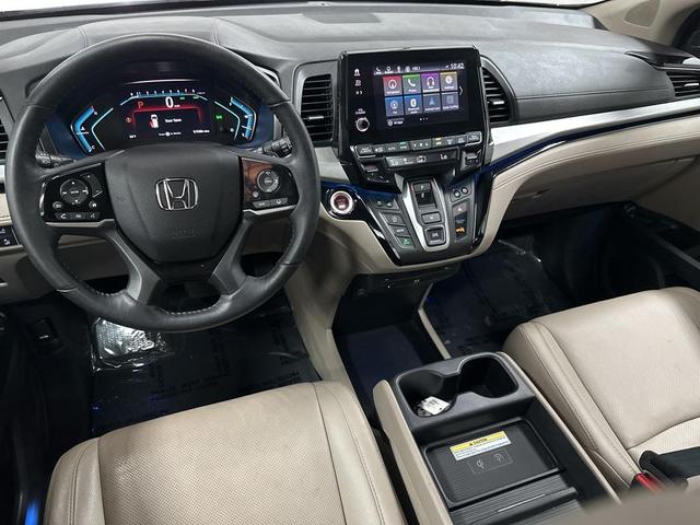 Photo of 2020 Deep Scarlet Pearl Honda Odyssey