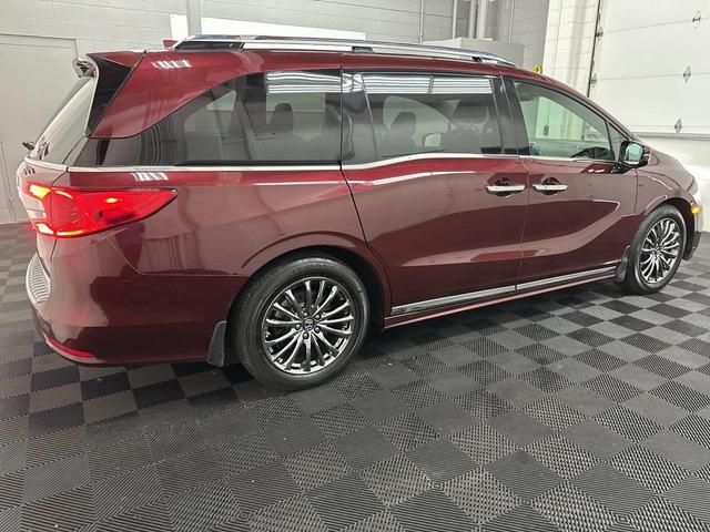 Photo of 2020 Deep Scarlet Pearl Honda Odyssey