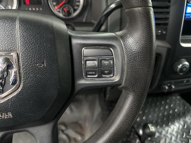 Photo of 2014 Bright White Clearcoat RAM 3500