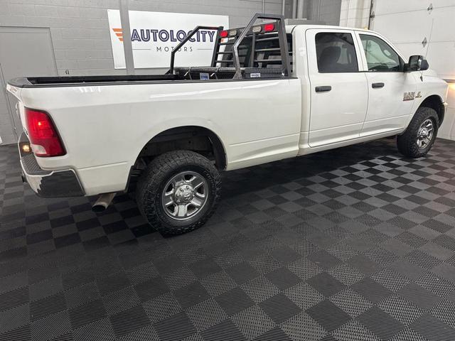 Photo of 2014 Bright White Clearcoat RAM 3500