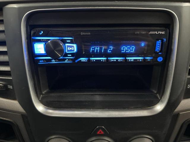 Photo of 2014 Bright White Clearcoat RAM 3500
