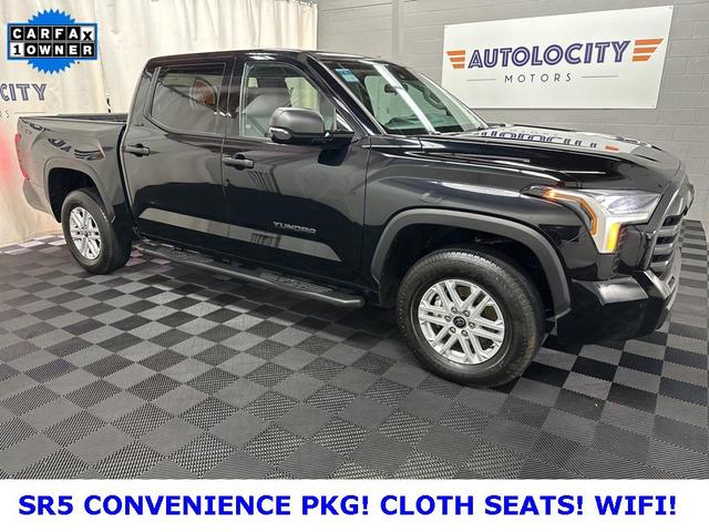 Photo of 2024 Midnight Black Metallic Toyota Tundra
