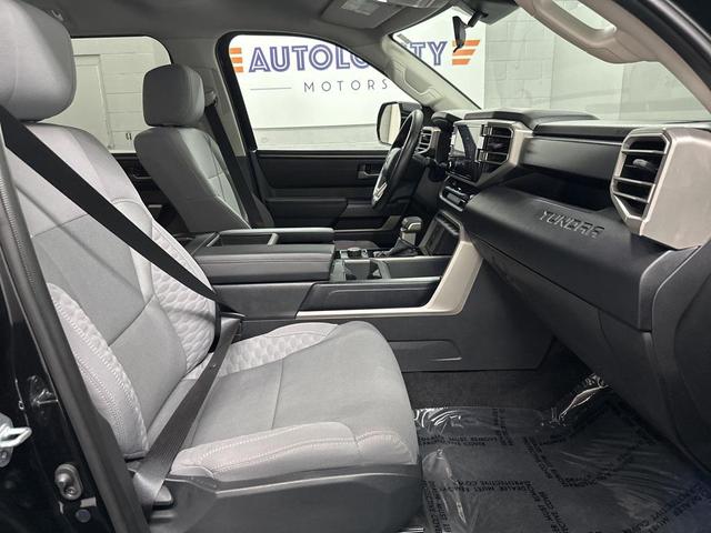 Photo of 2024 Midnight Black Metallic Toyota Tundra