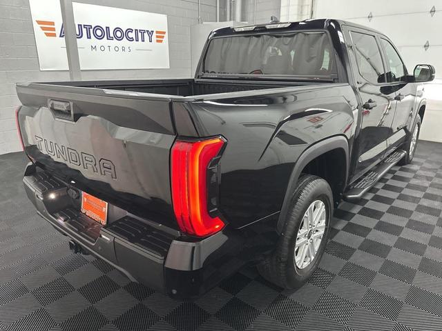 Photo of 2024 Midnight Black Metallic Toyota Tundra