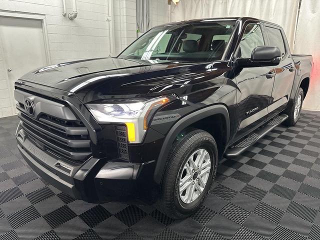 Photo of 2024 Midnight Black Metallic Toyota Tundra