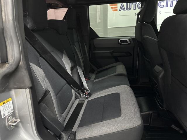 Photo of 2022 Iconic Silver Metallic Ford Bronco