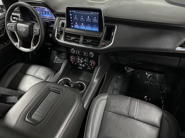 Photo of 2024 Summit White Chevrolet Tahoe