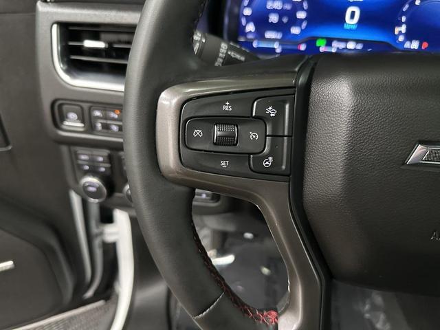 Photo of 2024 Summit White Chevrolet Tahoe