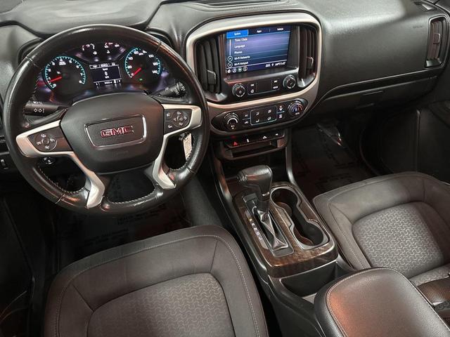 Photo of 2021 Summit White GMC Canyon