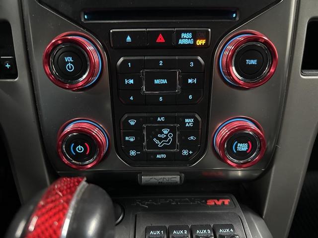 Photo of 2014 Tuxedo Black Metallic Ford F-150