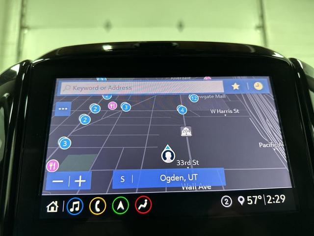 Photo of 2020 Black Cherry Metallic Chevrolet Traverse