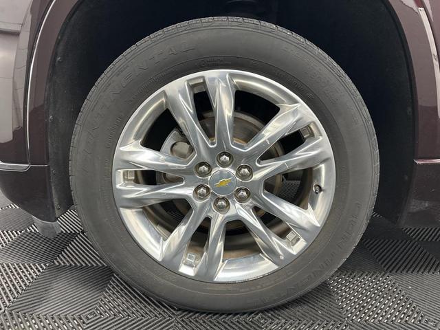 Photo of 2020 Black Cherry Metallic Chevrolet Traverse
