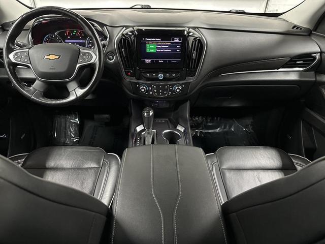 Photo of 2020 Black Cherry Metallic Chevrolet Traverse