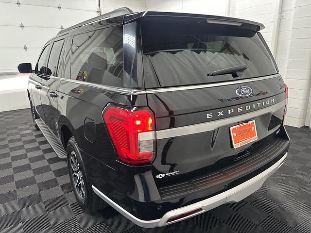 Photo of 2023 Black Metallic Ford Expedition Max