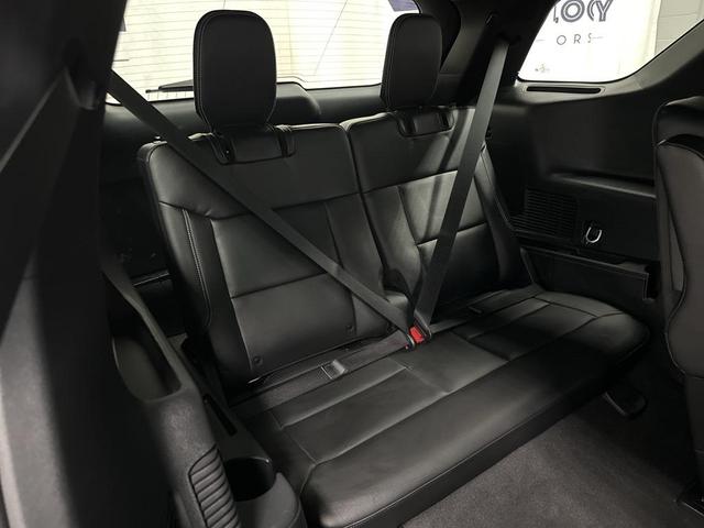 Photo of 2024 Carbonized Gray Metallic Ford Explorer