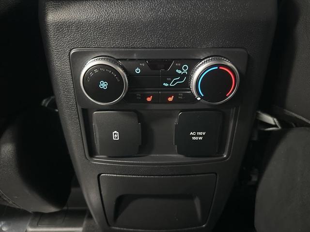 Photo of 2024 Carbonized Gray Metallic Ford Explorer