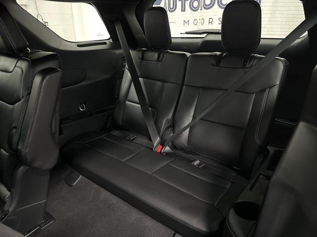 Photo of 2024 Carbonized Gray Metallic Ford Explorer