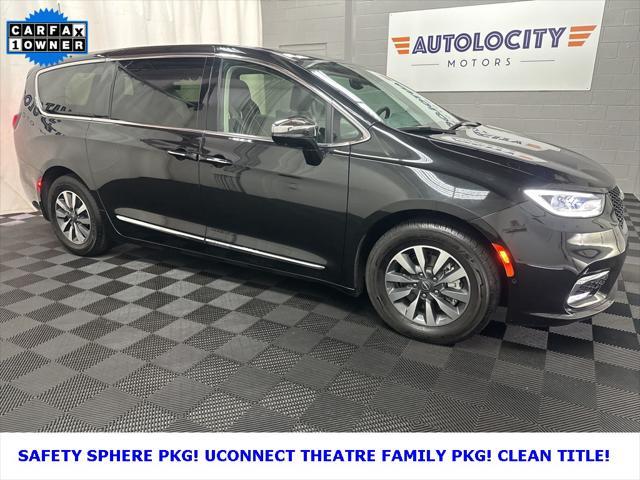 2023 Chrysler Pacifica Hybrid