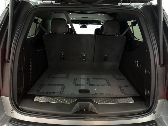 Photo of 2023 Sterling Metallic GMC Yukon XL