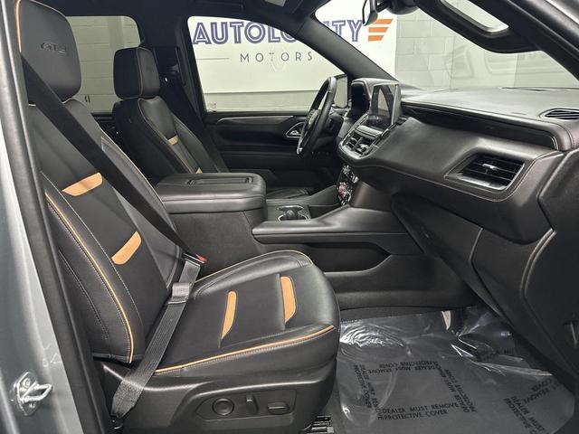 Photo of 2023 Sterling Metallic GMC Yukon XL