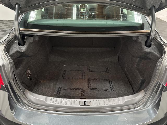 Photo of 2014 Ashen Gray Metallic Chevrolet Malibu
