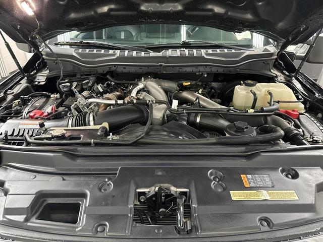 Photo of 2021 Agate Black Metallic Ford F-250