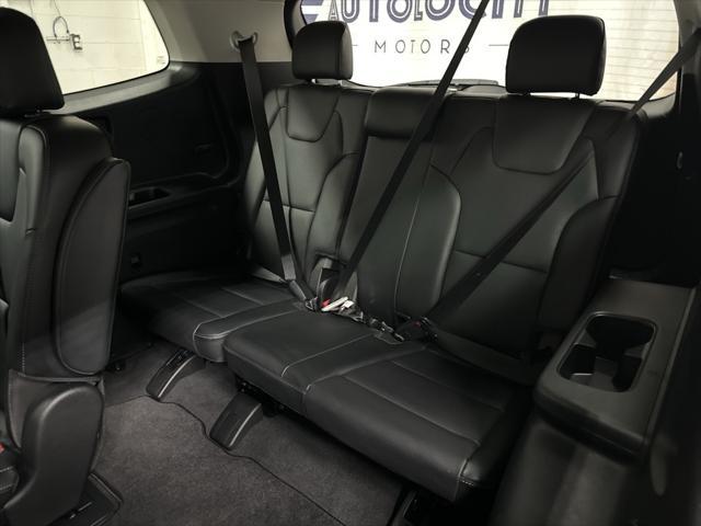 Photo of 2025 Dark Moss Kia Telluride