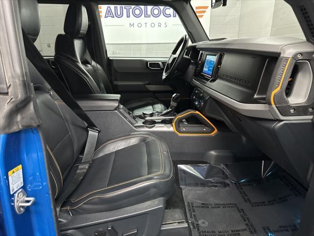 Photo of 2021 Blue Metallic Ford Bronco