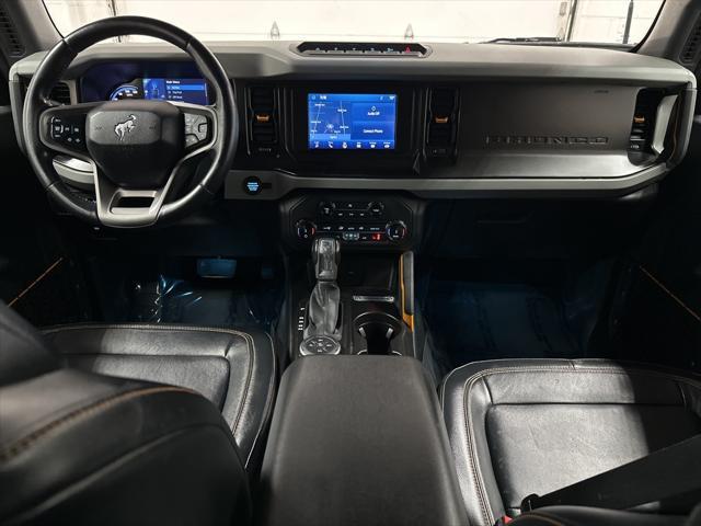Photo of 2021 Blue Metallic Ford Bronco