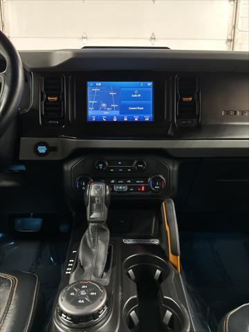 Photo of 2021 Blue Metallic Ford Bronco