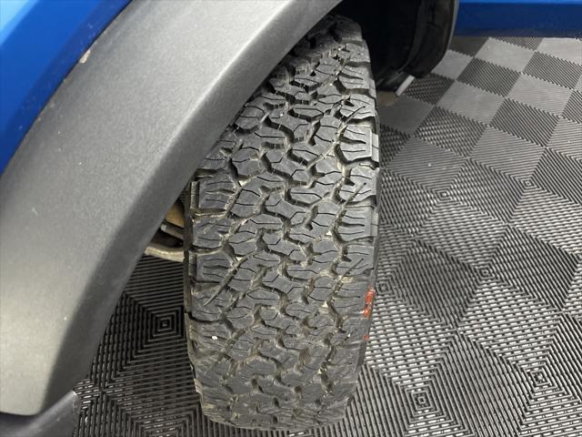 Photo of 2021 Blue Metallic Ford Bronco