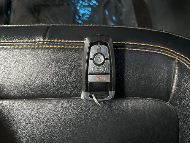 Photo of 2021 Blue Metallic Ford Bronco