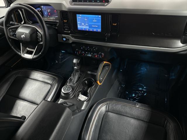 Photo of 2021 Blue Metallic Ford Bronco