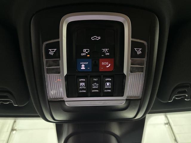 Photo of 2023 Bright White Clearcoat RAM 3500