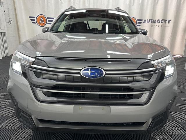 Photo of 2025 River Rock Pearl Subaru Forester