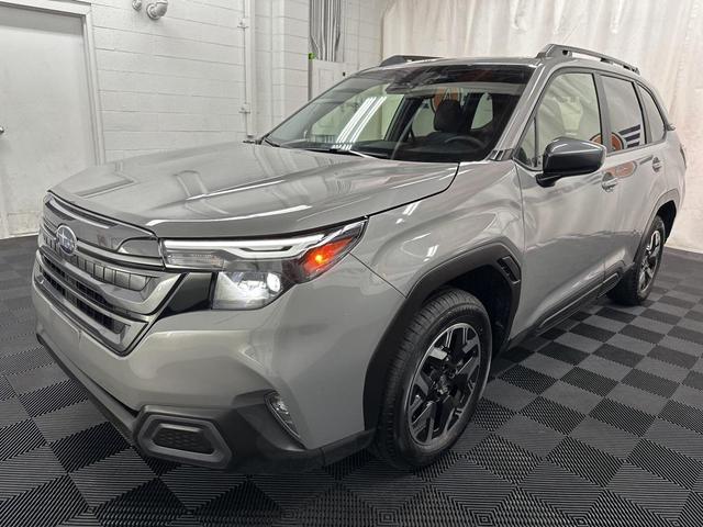 Photo of 2025 River Rock Pearl Subaru Forester
