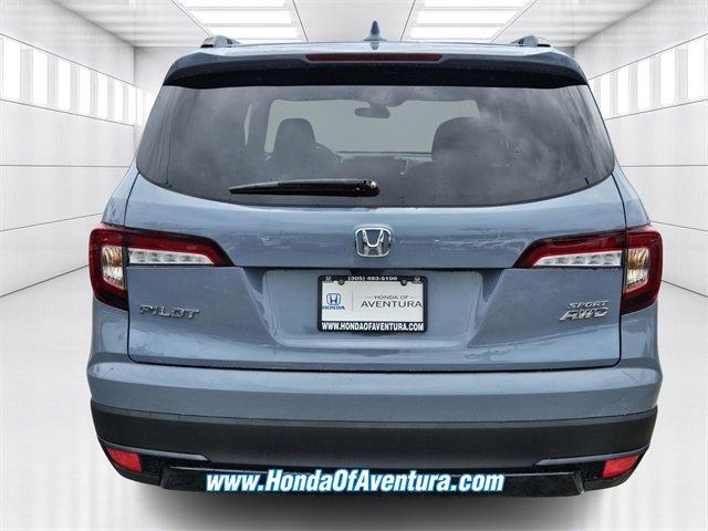 Photo of 2022 Sonic Gray Pearl Honda Pilot