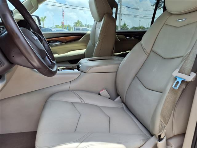 Photo of 2016 Crystal White Tricoat Cadillac Escalade