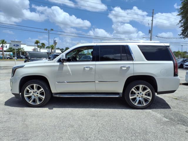 Photo of 2016 Crystal White Tricoat Cadillac Escalade