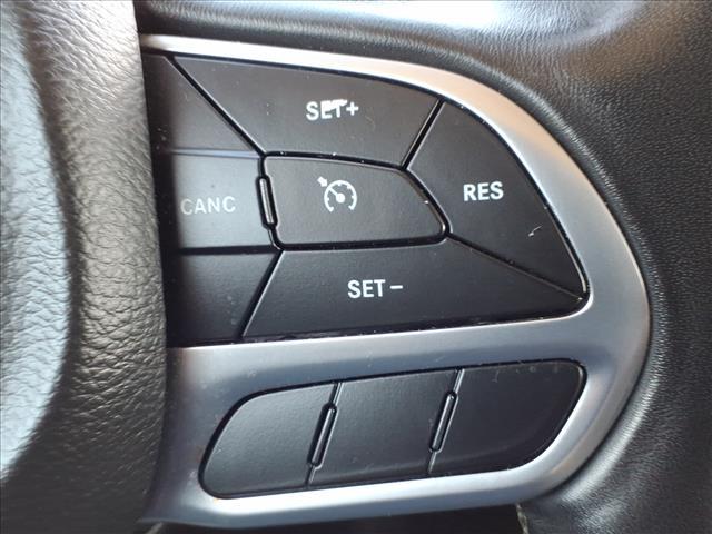 Photo of 2020 Silver Chrysler 300