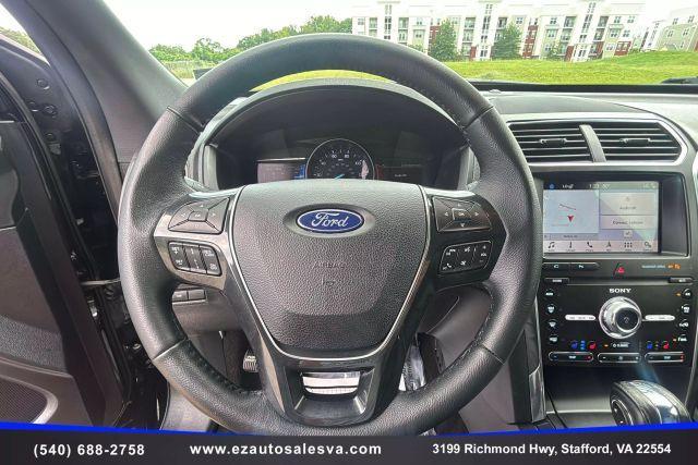 Photo of 2019 Black Ford Explorer