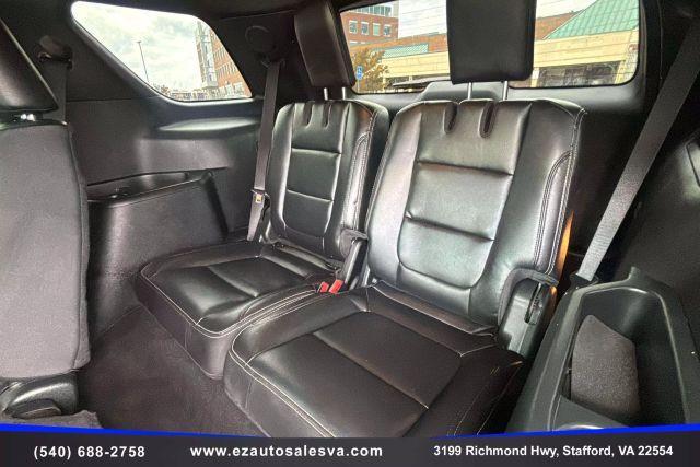 Photo of 2019 Black Ford Explorer