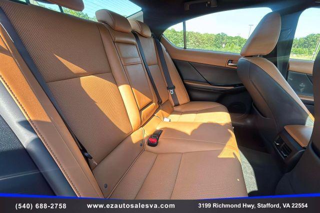 Photo of 2021 Blue Lexus IS 300