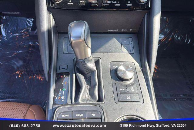 Photo of 2021 Blue Lexus IS 300