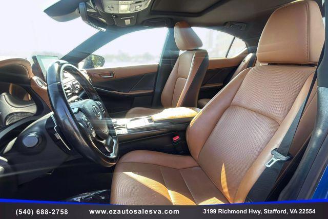 Photo of 2021 Blue Lexus IS 300