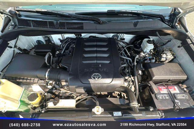 Photo of 2018 White Toyota Tundra