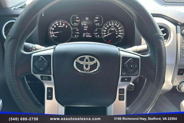 Photo of 2018 White Toyota Tundra